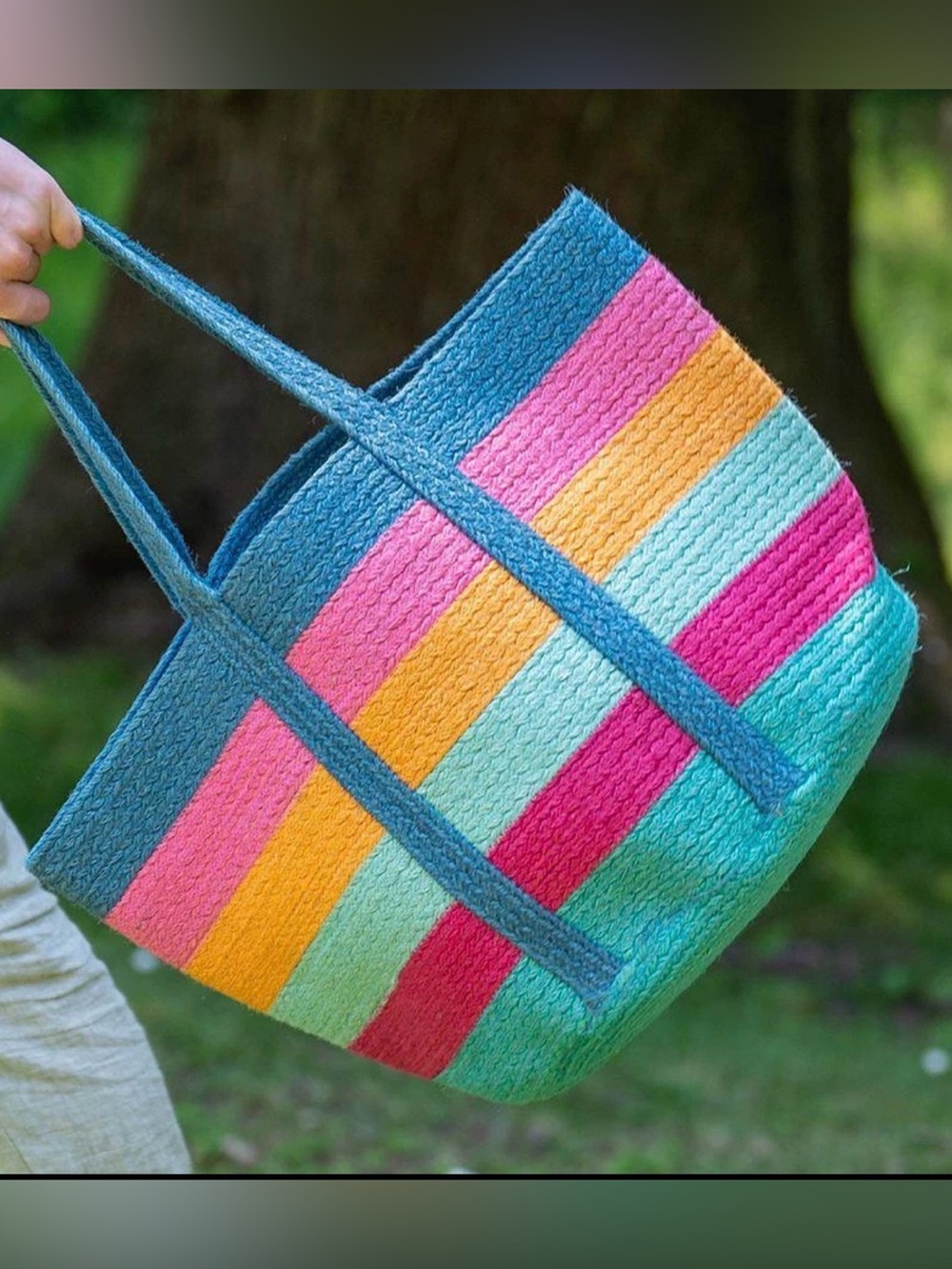 KÄLOR Woven Straw Beach Tote Bag.